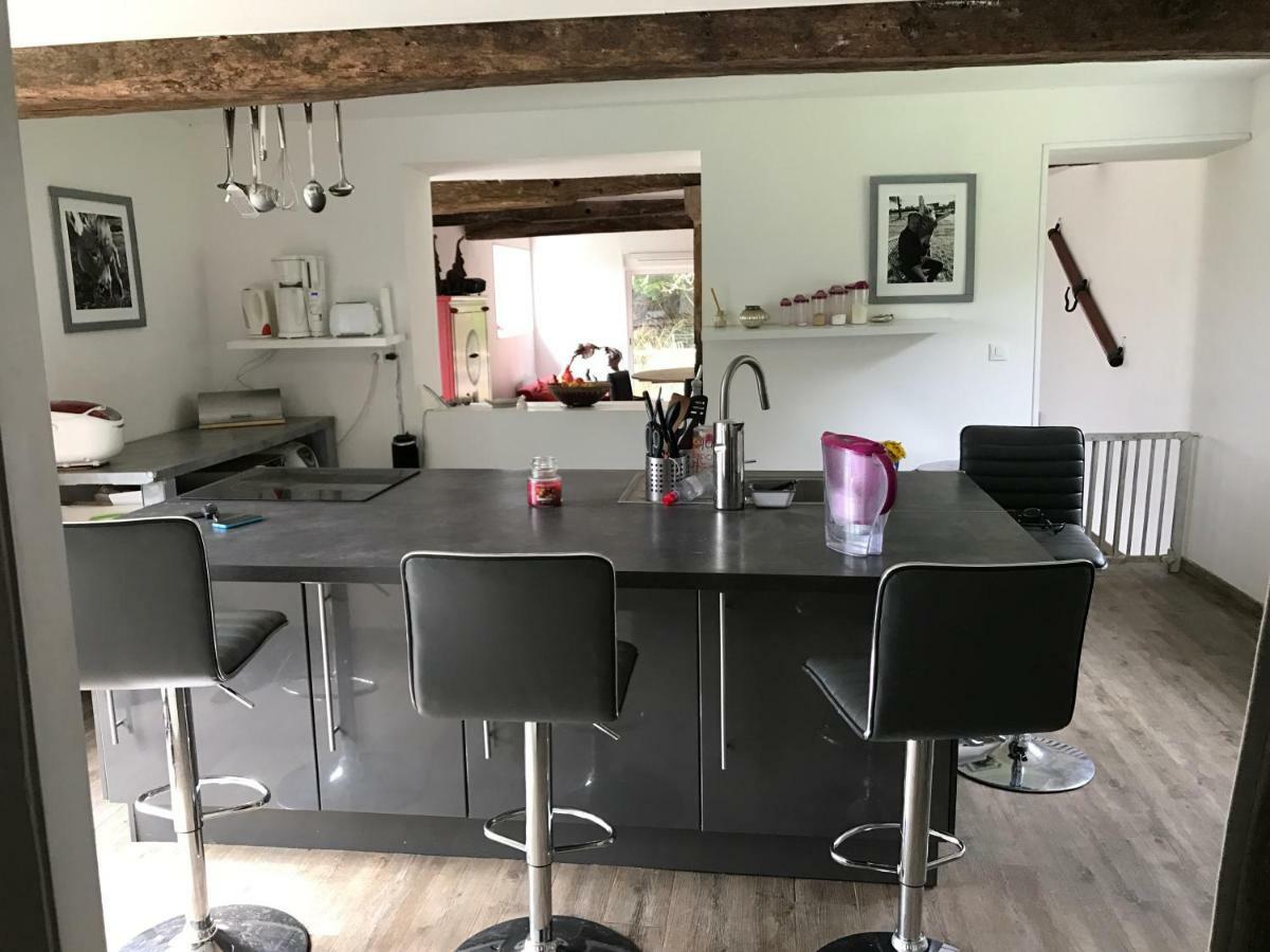Gite Le Bonheur Est Dans Le Pre Saint-Pierre-Des-Ifs  Exterior foto